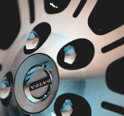 Jaki jest koszt przeglądu serwisowego Volvo